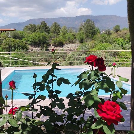 Roses Villa Trimiklini Ngoại thất bức ảnh