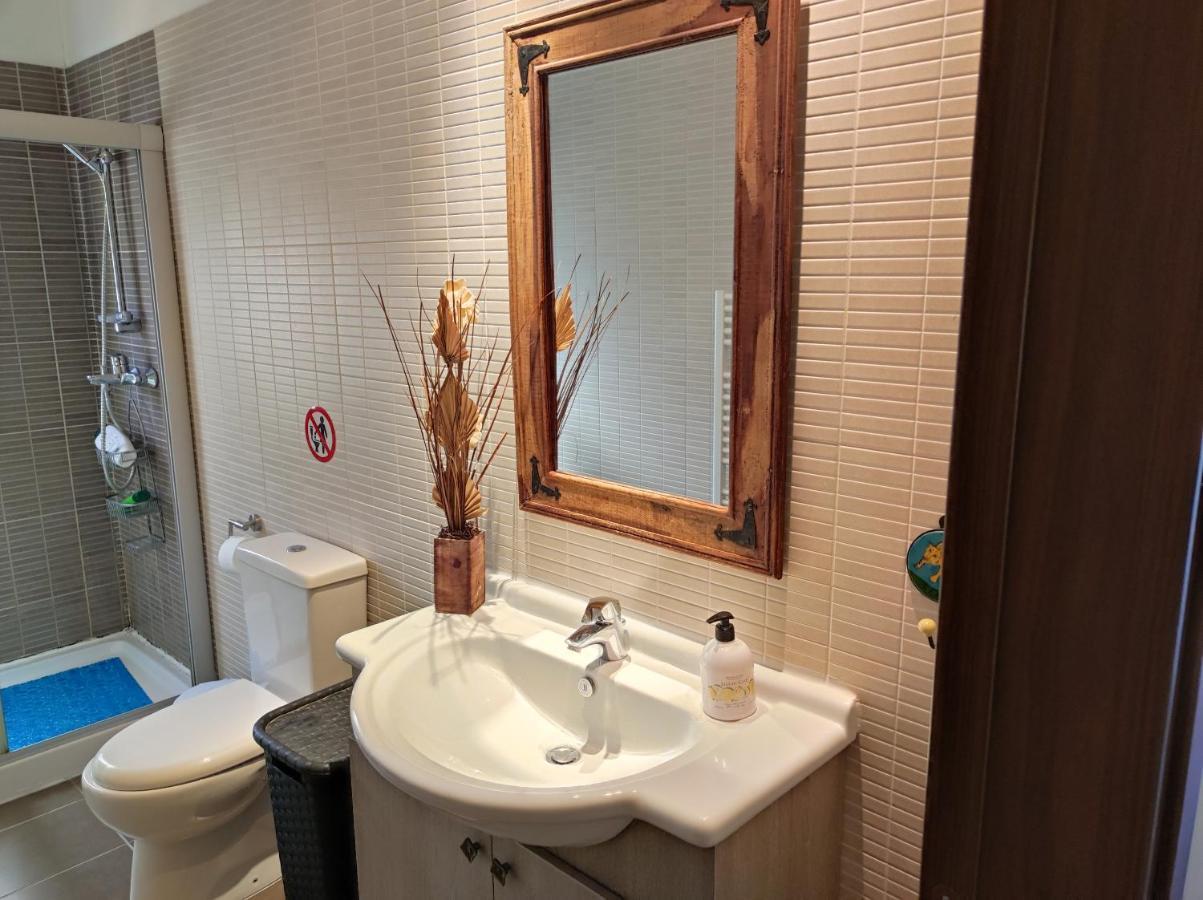Roses Villa Trimiklini Ngoại thất bức ảnh