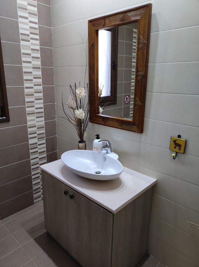 Roses Villa Trimiklini Ngoại thất bức ảnh