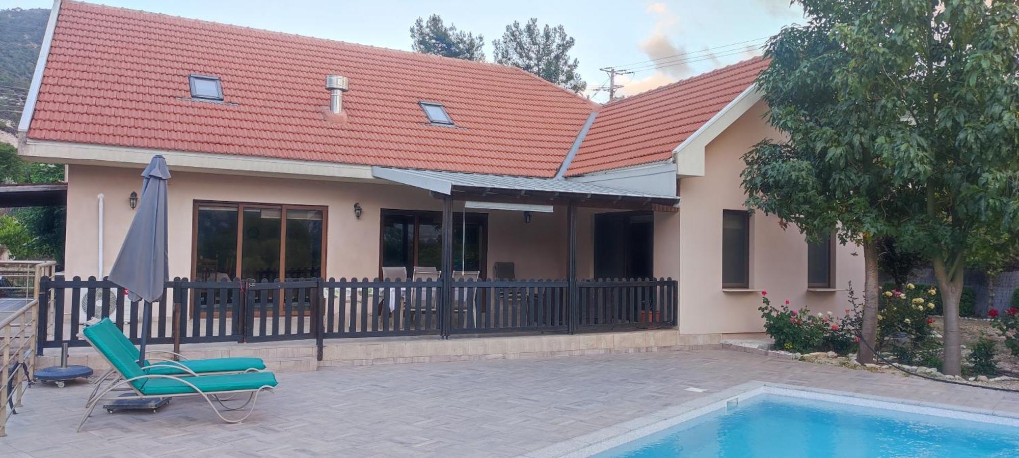 Roses Villa Trimiklini Ngoại thất bức ảnh